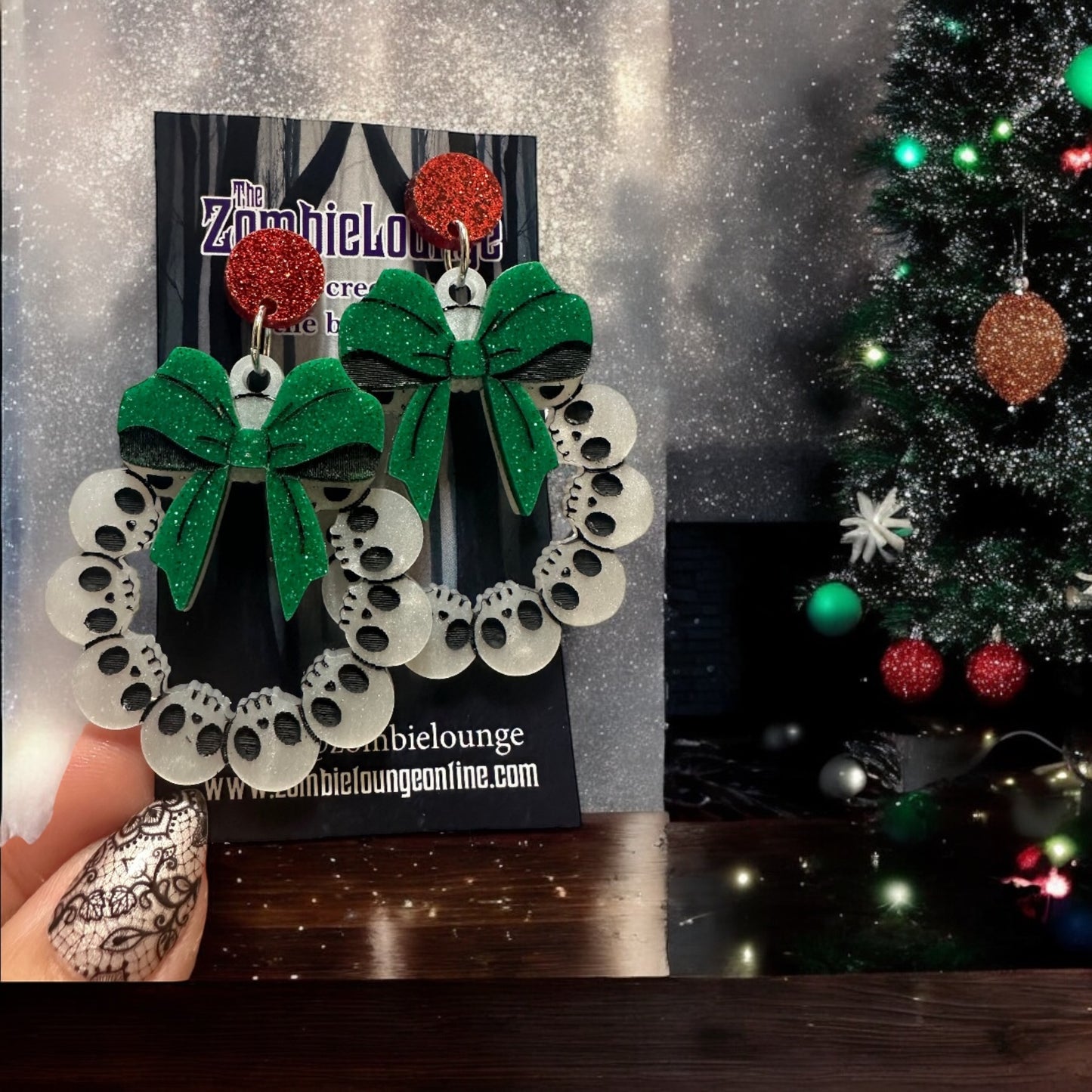 Skull Wreath Earrings