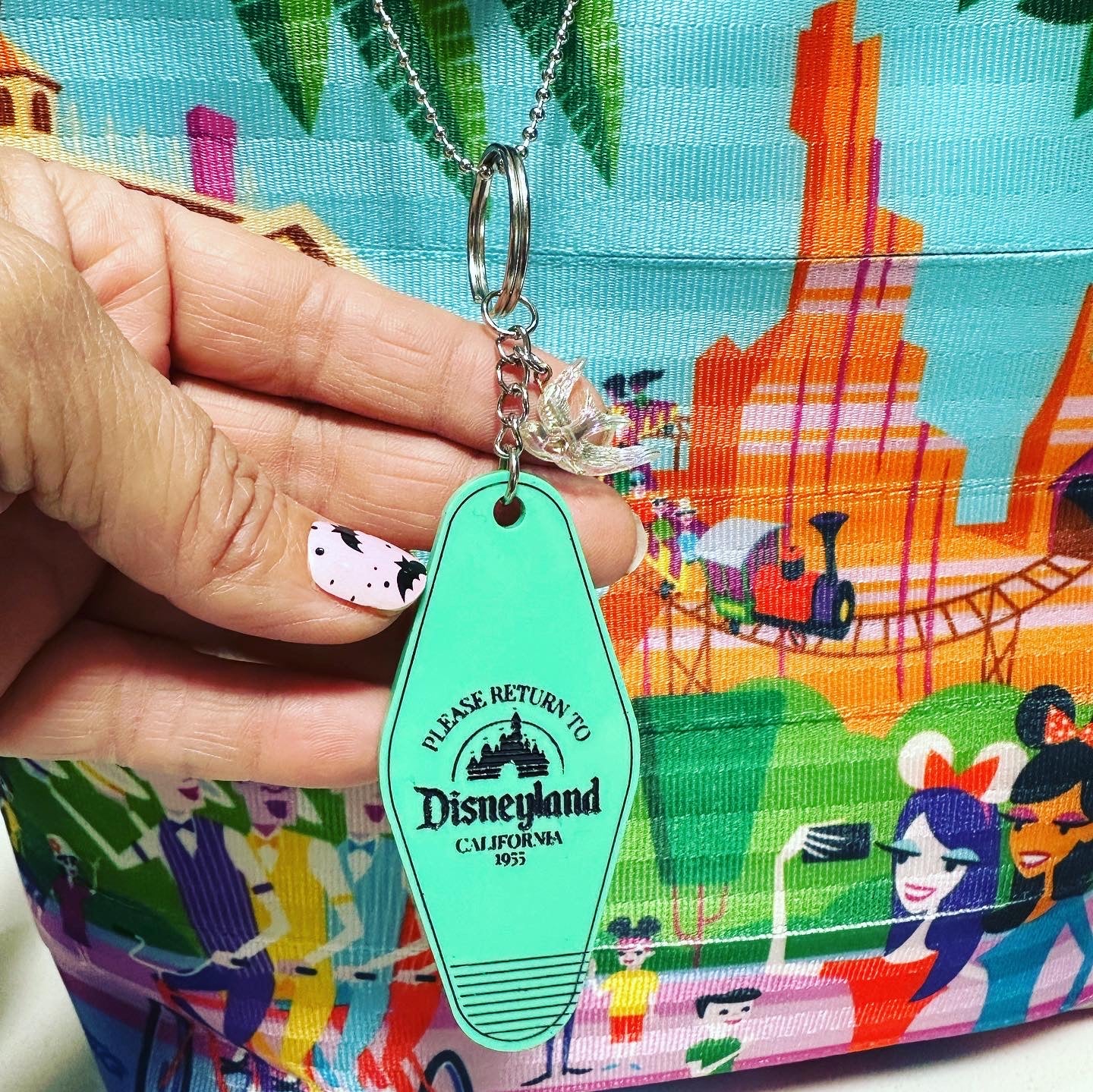 Retro Motel Keychain