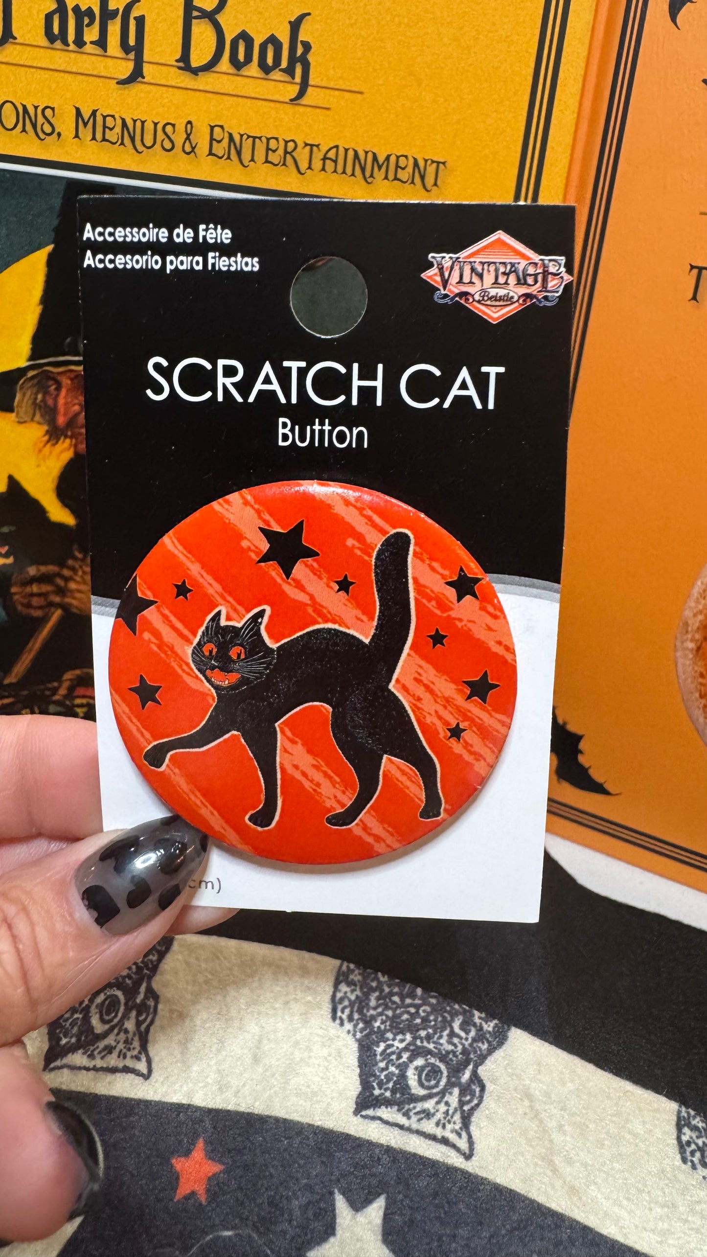 Vintage Halloween Scratch Cat Button