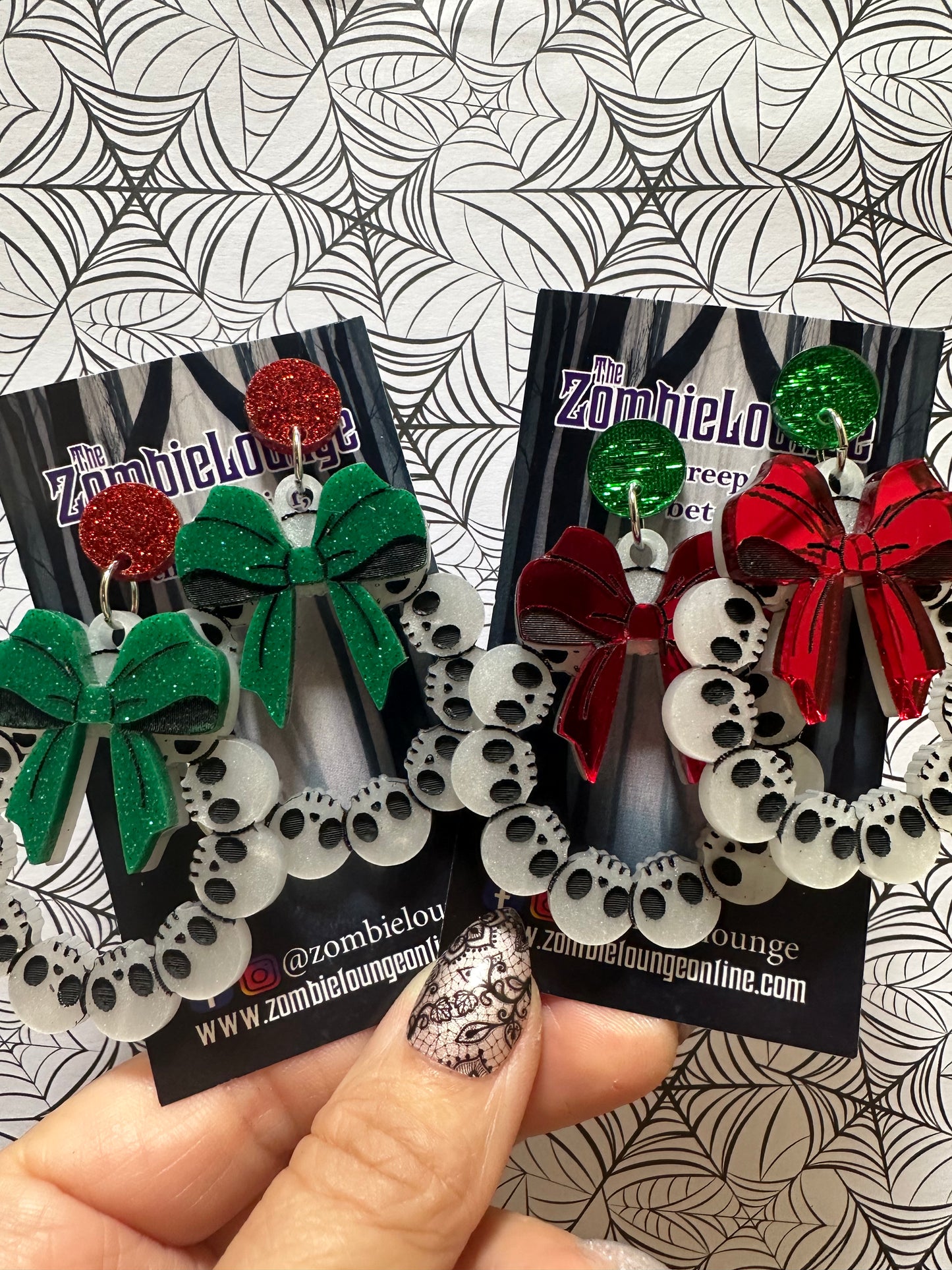 Skull Wreath Earrings