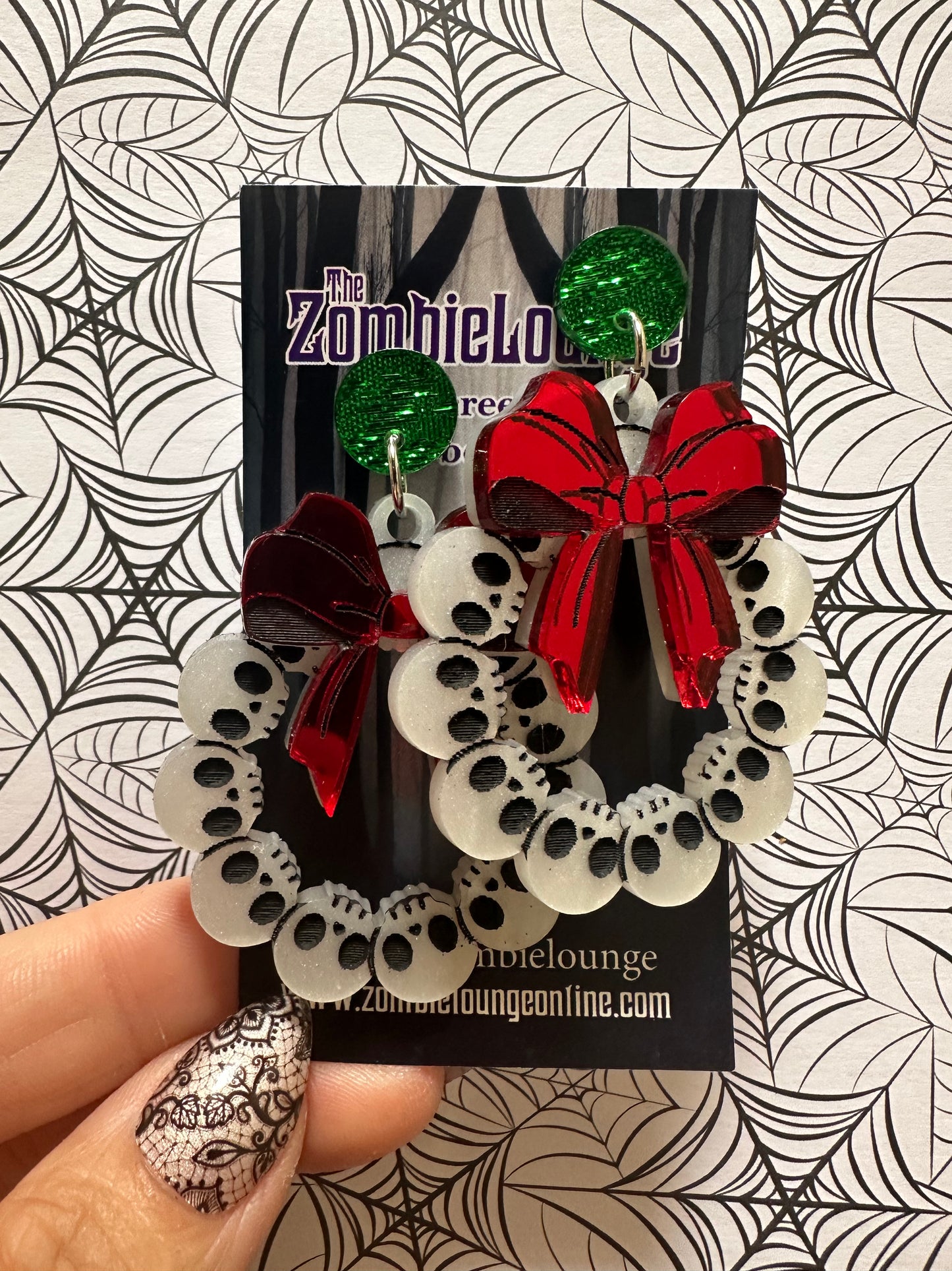 Skull Wreath Earrings