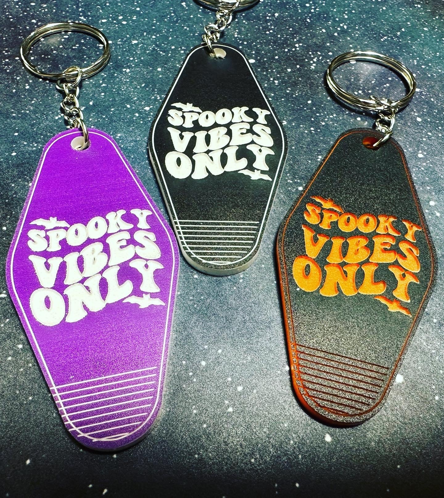 Retro Keychain Spooky Vibes Only