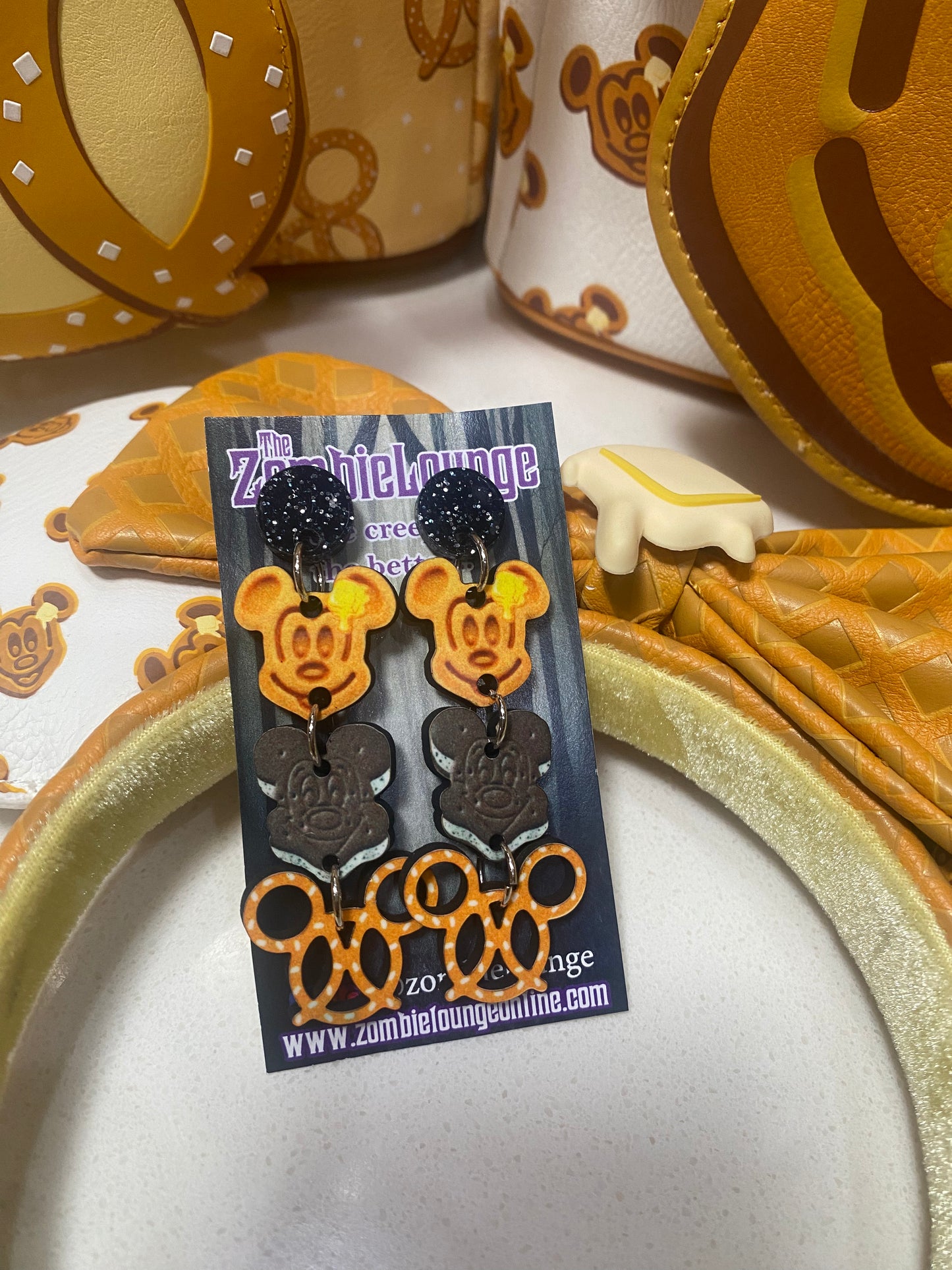 Mouse Snacks Earrings